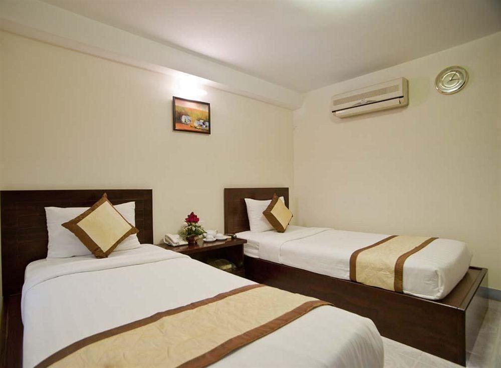 Oyo 438 Small Bay Hotel Ho Chi Minh-byen Eksteriør bilde