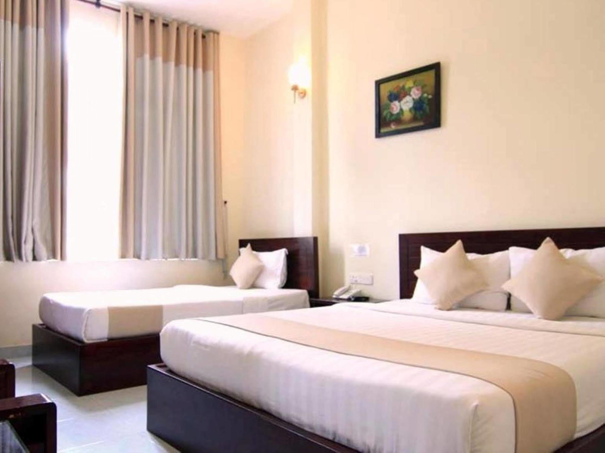 Oyo 438 Small Bay Hotel Ho Chi Minh-byen Eksteriør bilde
