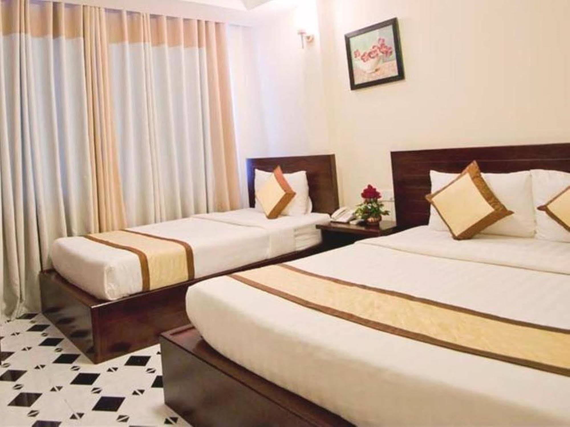 Oyo 438 Small Bay Hotel Ho Chi Minh-byen Eksteriør bilde